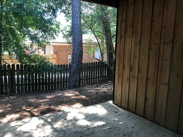 1690 Barnett Shoals Rd #3 — Photo 17