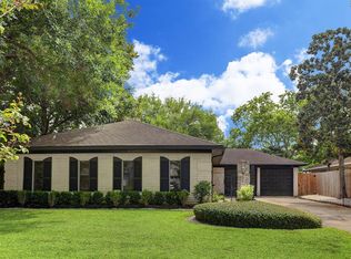 12923 Westella Dr, Houston, TX 77077