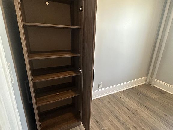 2nd image of 3139 John Fitzgerald Kennedy Blvd #301