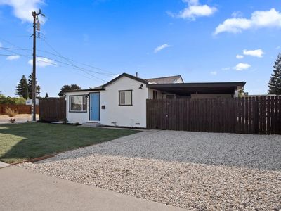6249 Roselle Ave, Riverbank, CA, 95367