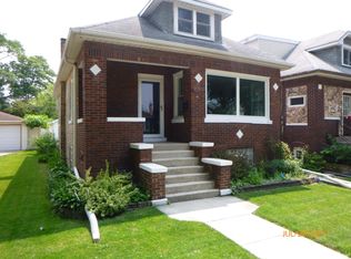 3825 Morton Ave, Brookfield, IL 60513