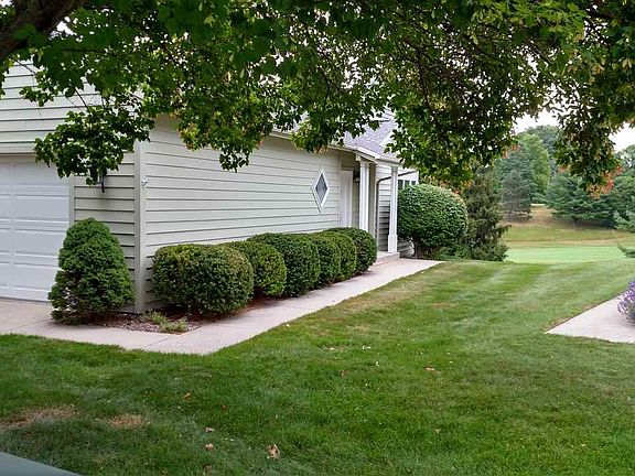 2nd image of 3782 Country Club Dr
