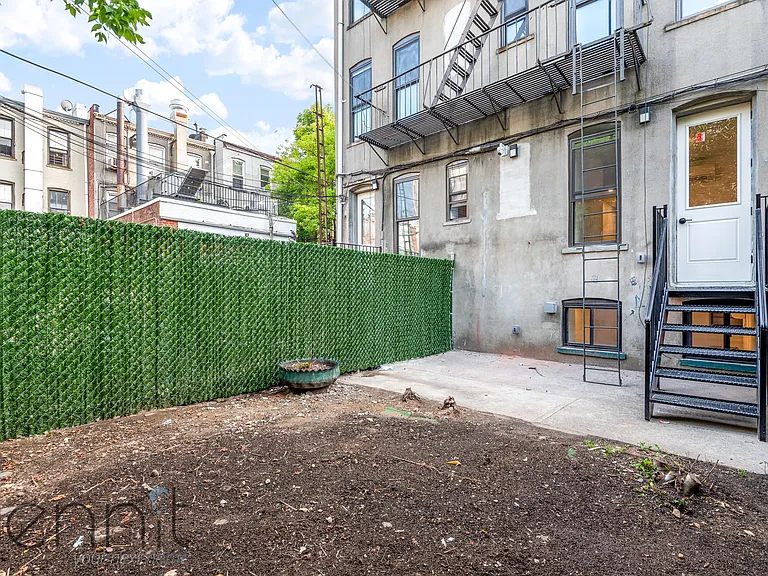 71-33 65th Pl #GARDEN — Photo 9