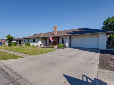 1613 Riverview Dr, Madera, CA, 93637