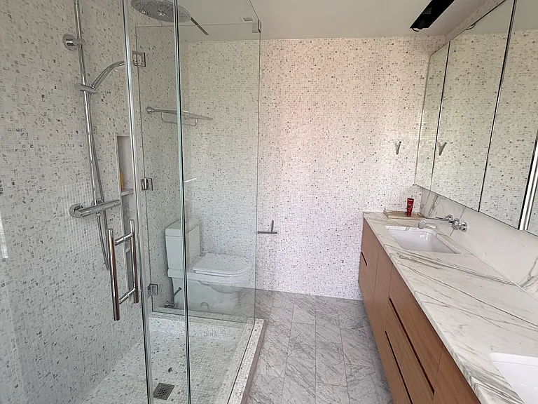 369 Bleecker St #PENTHOUSE — Photo 17