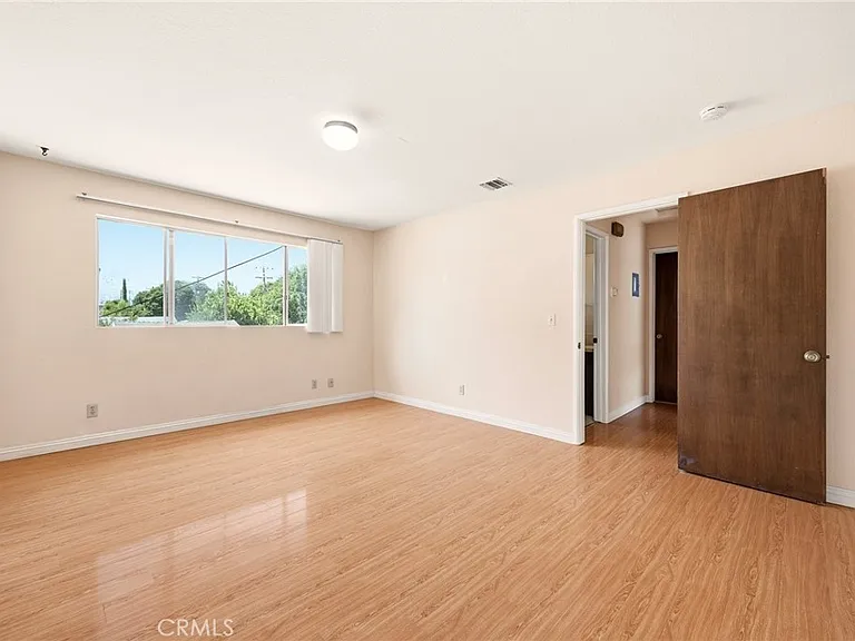 5934 Alessandro Ave #1/2 — Photo 17