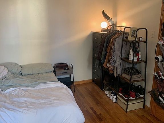 2nd image of 370 Bedford Ave APT 16