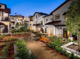 60 S Vinedo Ave #203, Pasadena, CA 91107