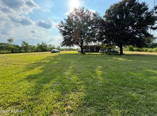 395 Heard Sylvester Rd, Washington, LA 70589
