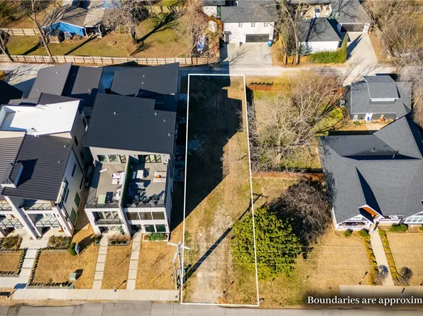 SE D St #20, Bentonville, AR 72712