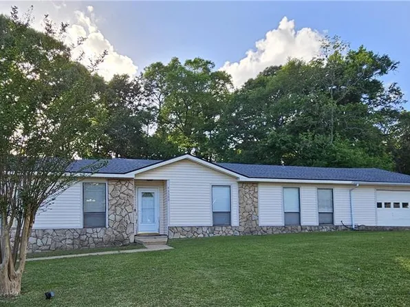 4350 Tara Dr W, Mobile, AL 36619