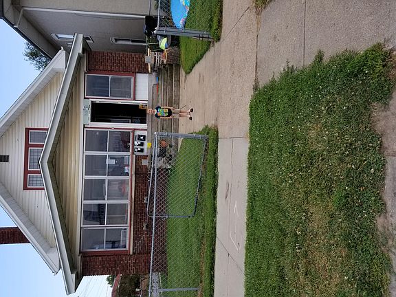 2nd image of 801 1st Ave APT 3