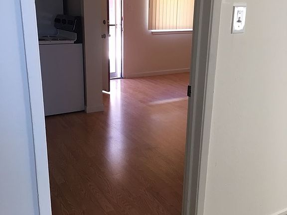2nd image of 5820 Newman Ct APT 1