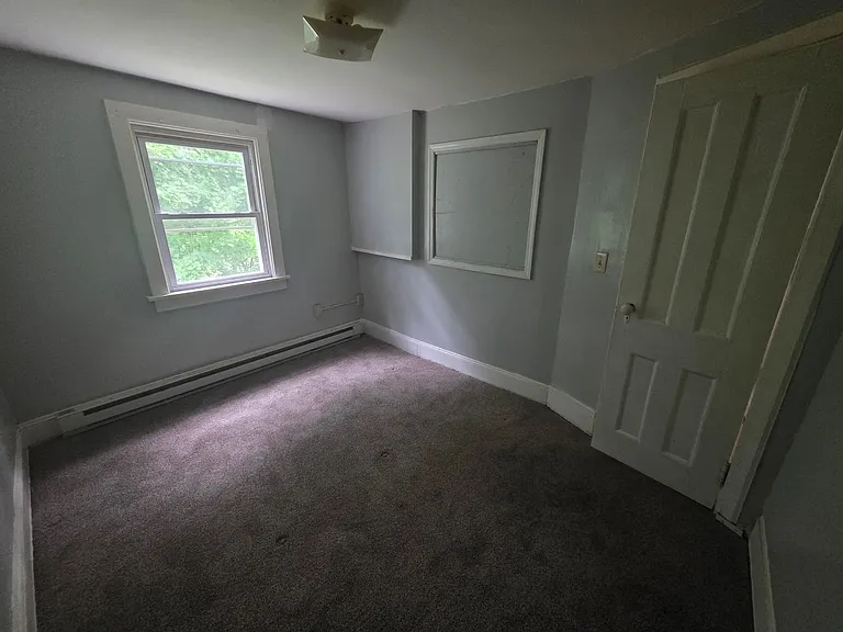9 Tamara Ln — Photo 8