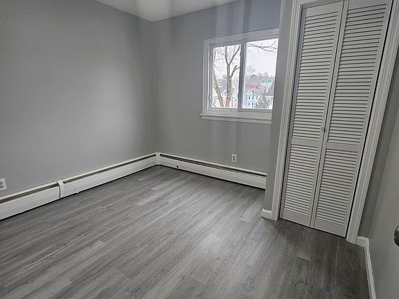 5th image of 80 Farmington Ave APT B9