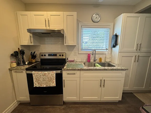 105 Cedar St S #3 — Photo 10