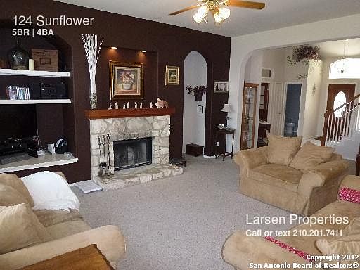 2nd image of 124 Sunflower St