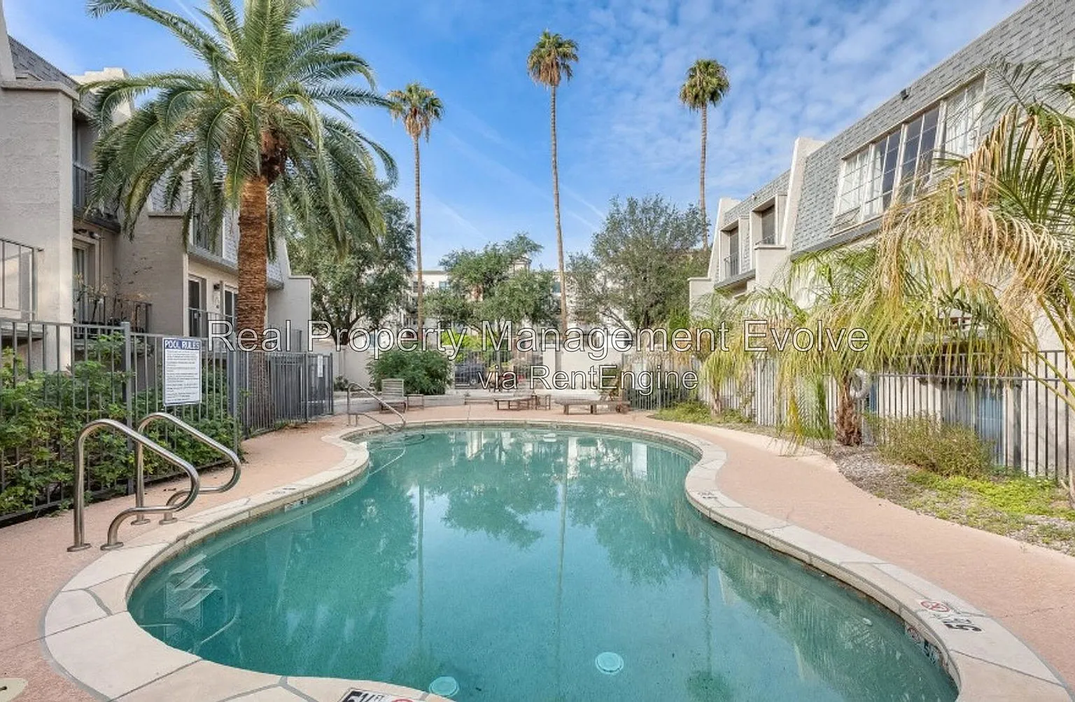 2 bed, 2.0 bath, 1009 sqft, $1,800 — Photo 1