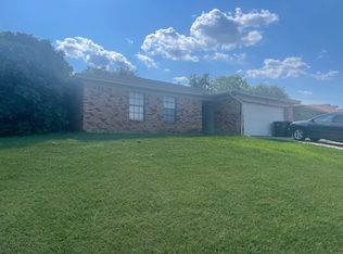 6916 Misty Meadow Dr S, Fort Worth, TX 76133
