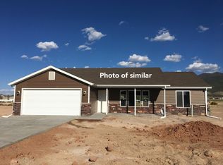 4296 N Prospector Ln, Enoch, UT 84721