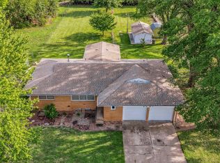 3527 W Macarthur Rd, Wichita, KS 67217