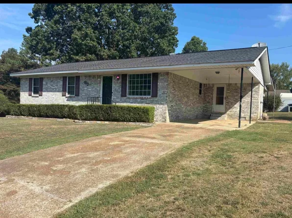 112 E 7th St, Newark, AR 72562