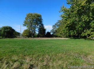9113 Gordon Dr, Chatham, IL 62629