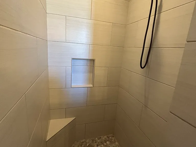 1725 E Bellalucca Ln — Photo 18