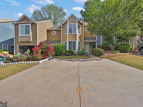 2nd image of 3223 Long Iron Dr