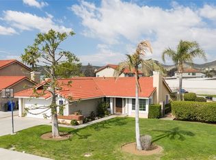 9382 Delfern Ln, Riverside, CA 92509