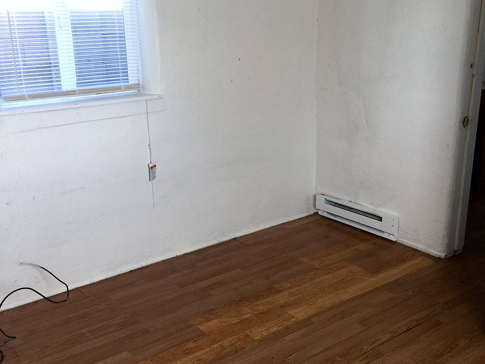2nd image of 1210 Arias Ave NW APT C