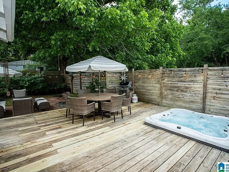 735 Branch Dr — Photo 3