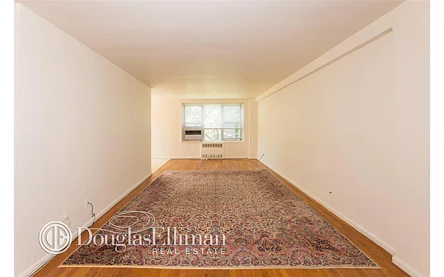 Sold by Douglas Elliman | media 25