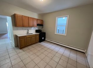 158 Ridgewood Ave APT 2, Newark, NJ 07108