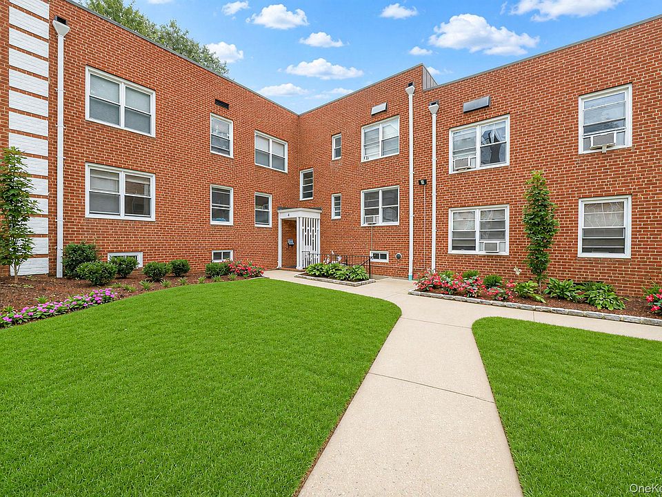 1st image of 4 Edwards St #1E