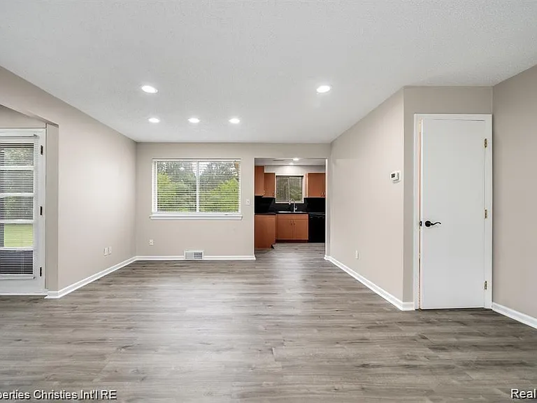 4912 S Clunbury Rd — Photo 13