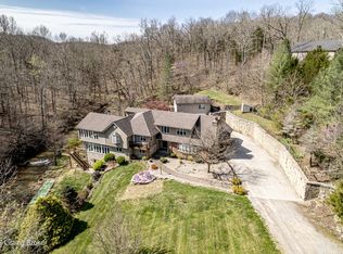 724 Cedar Creek Dr, Elizabethtown, KY 42701