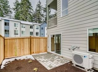 13706 Manor Way #J6, Lynnwood, WA 98087
