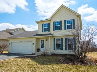 2829 Heather Ln, Montgomery, IL 60538