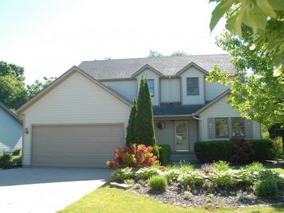 1135 Villa Park Dr, West Bend, WI, 53090