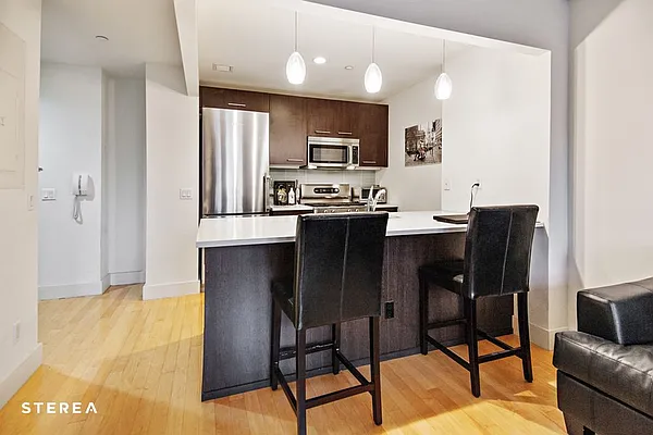 Sold by Sterea Agency | media 6