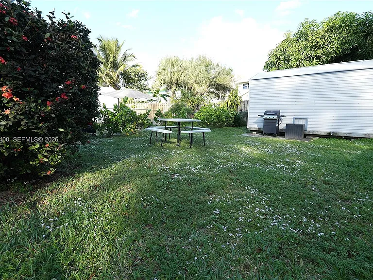 742 Granada St #A — Photo 71