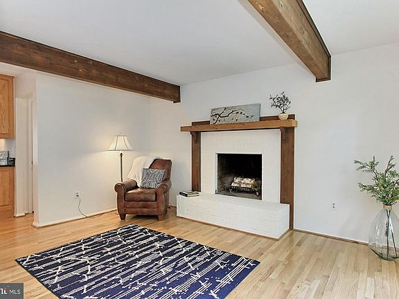 4th image of 1546 Malvern Hill Pl