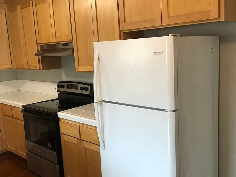 5411 Ashland Way — Photo 2