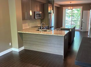 8250 209b St, Langley, BC V2Y0J7