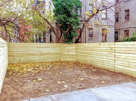 Rented by Blue Egg Realty Corp | media 1