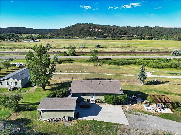 2nd image of 6 Eagle Mountain Rd