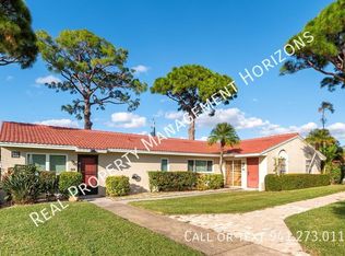 2169 Pueblo Cir #18, Sarasota, FL 34231