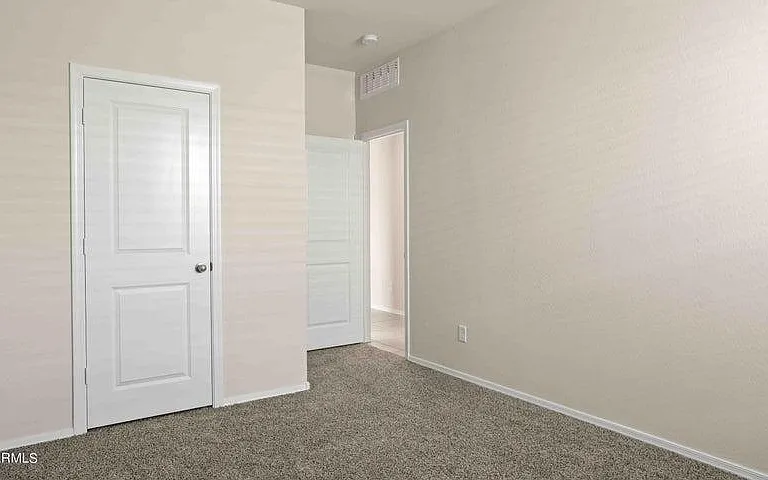 1130 W Paradise Way — Photo 7