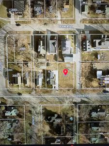 1917 Center St, Des Moines, IA, 50314